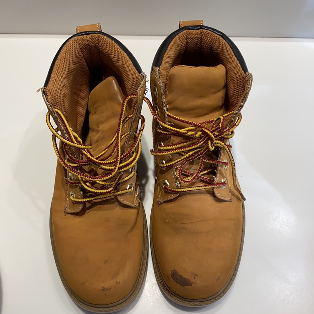 Eddie Bauer workwear inspired lace up ankle boots brown wheat color - Picture 4 of 11